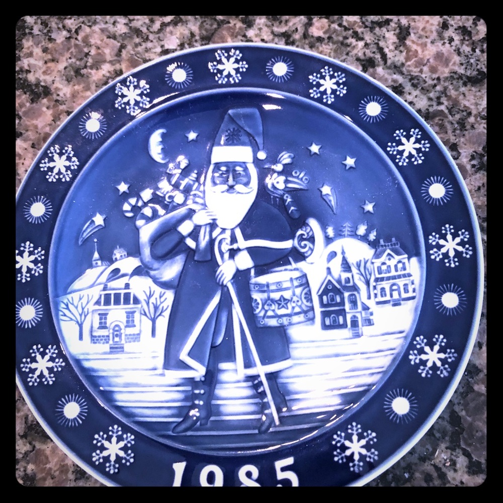 Dansk plate from Denmark, handmade, signed.